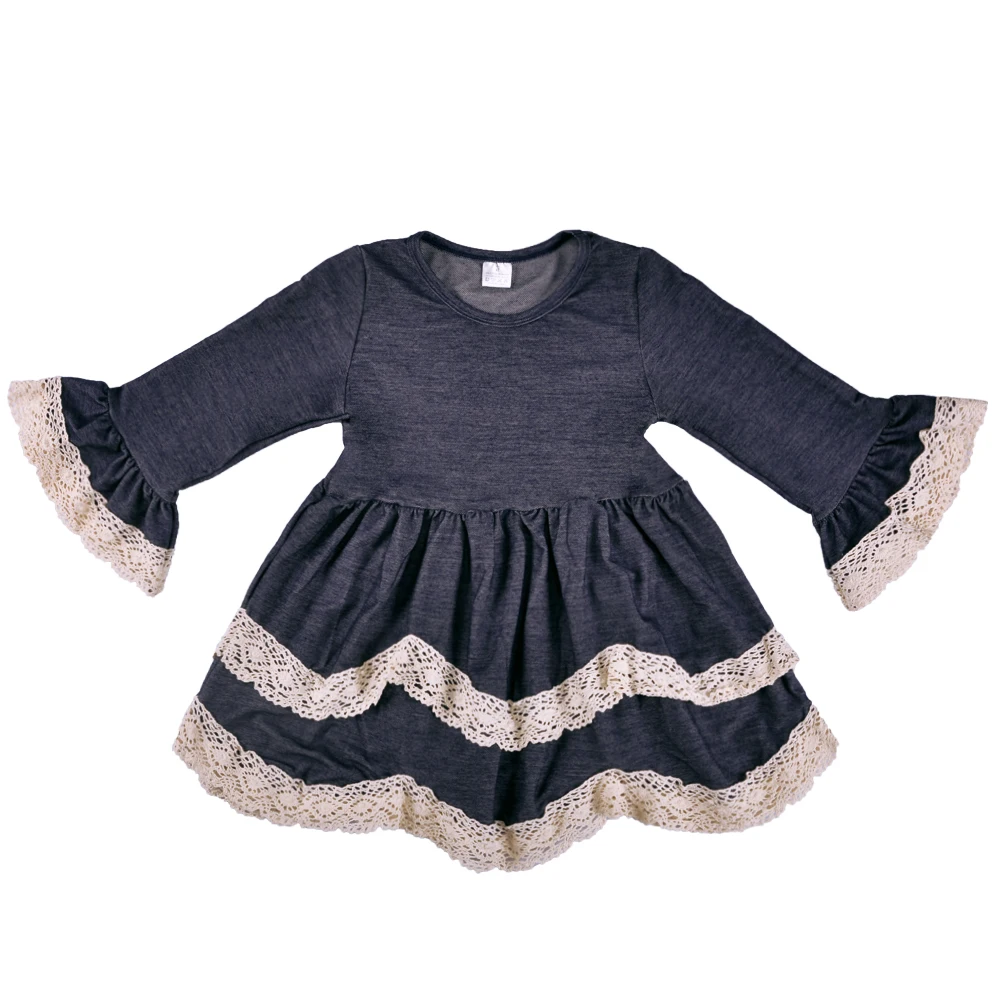 2018 new long sleeved and lovely fashion Princess Dress