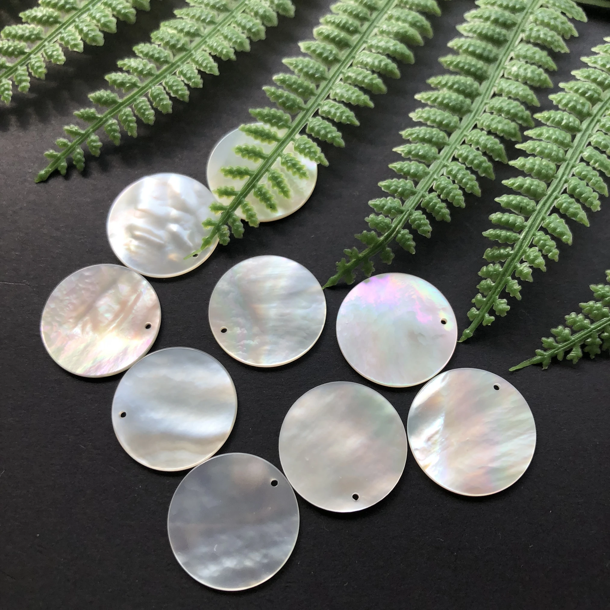 Factory outlet hot sale good quality round mother of pearl Gemstone jewelry punch white shell