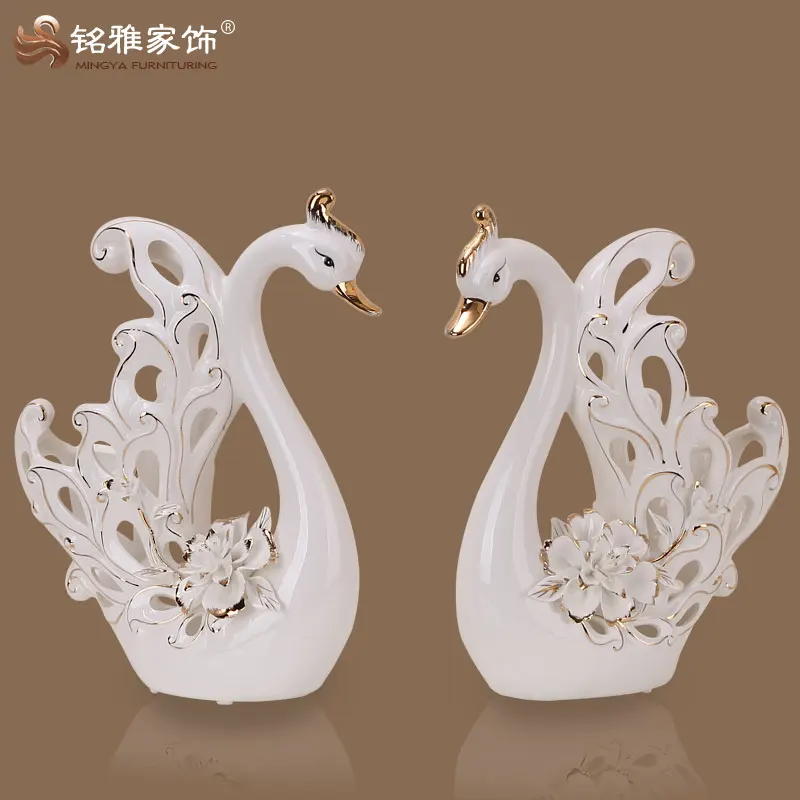 Wedding gift ceramic crafts swan figurines for tabletop decoration