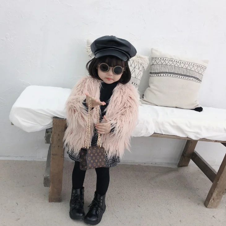 
YY10410G New design stylish light pink warm winter coats girls faux fur coat 