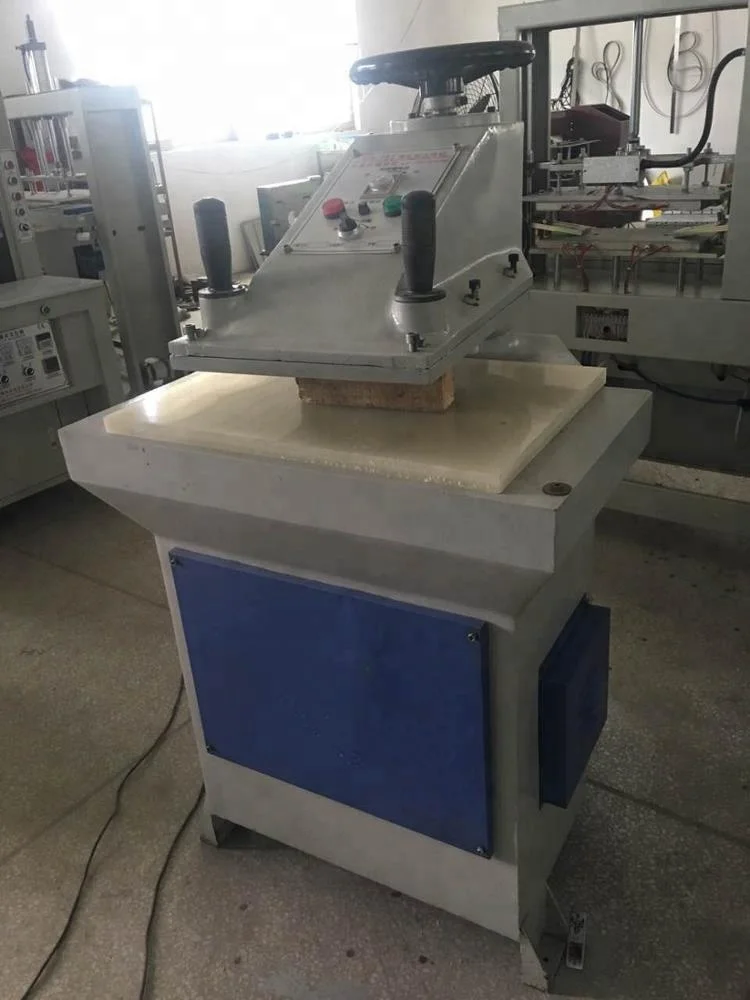 HJ--16T Hydraulic Swing Arm Cutting Machine for Trimming Bra Cups