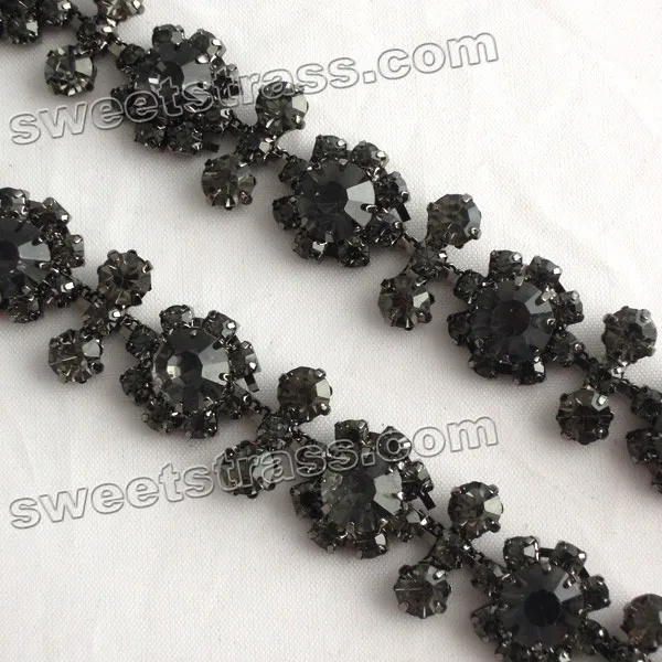 various size Wholesale Fashion bling bling decorative rhinestone trim