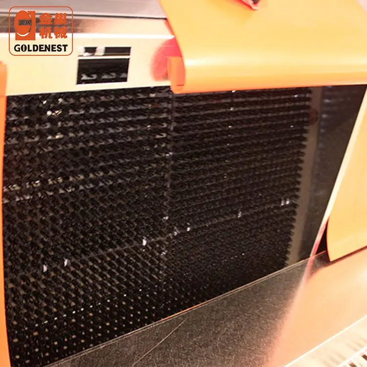 Poultry Farming Equipment 100% PP Raw Material Breeder and Layer Hen Egg Nest Plastic Pads