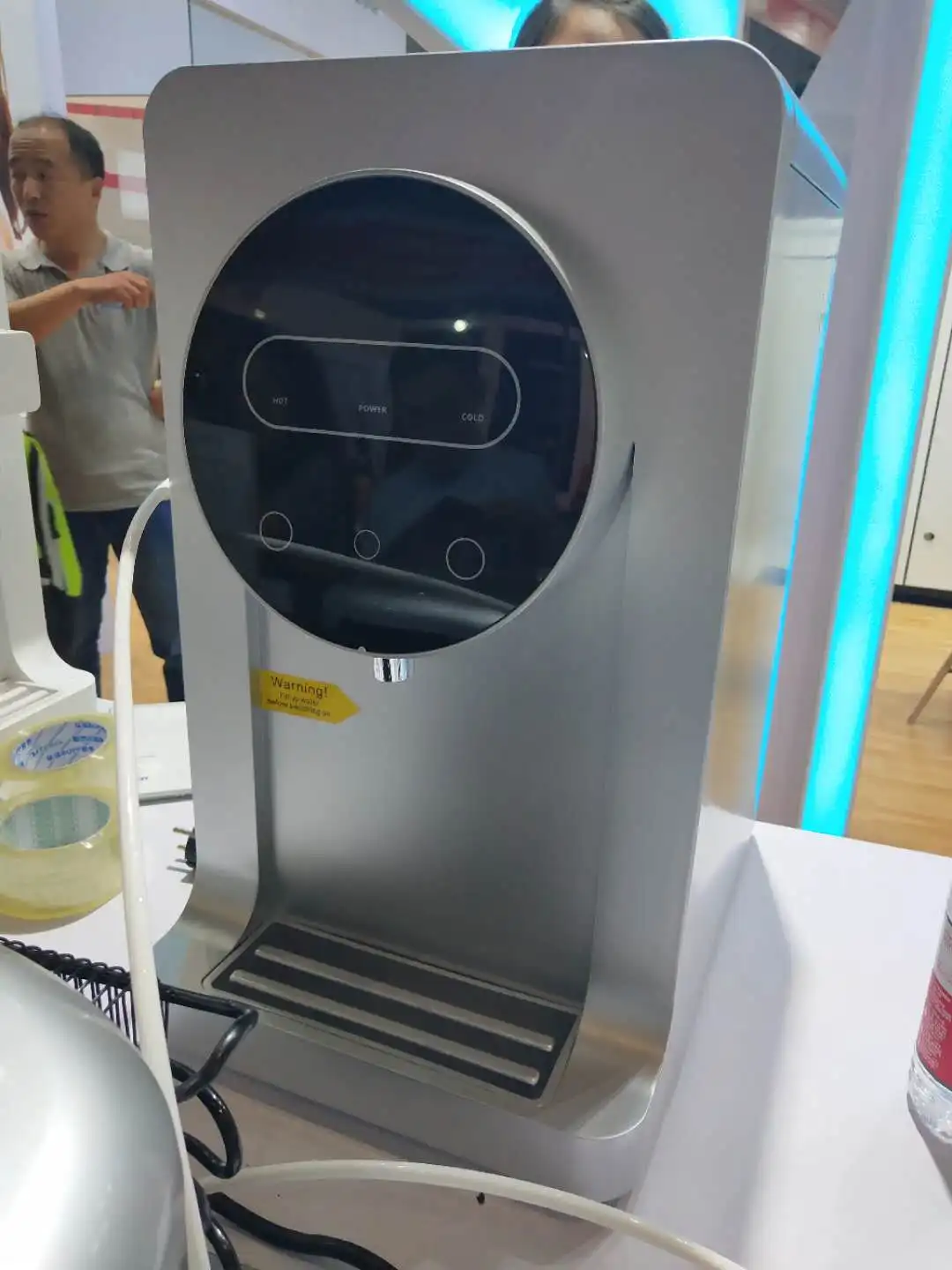 Designed 20L/D atmospheric water generator for home use