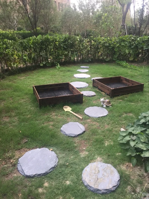 Thick Natural Surface Dia30cm Decorative Garden Stepping Stones Irregular Slate Outdoor Stepping Garden Paving Decorative Stone