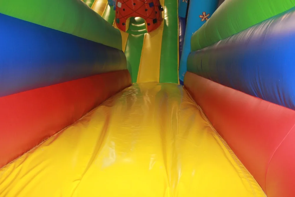 The Pirate ship commercial inflatable bounce house made of lead free pvc tarpaulin from Guangzhou factory