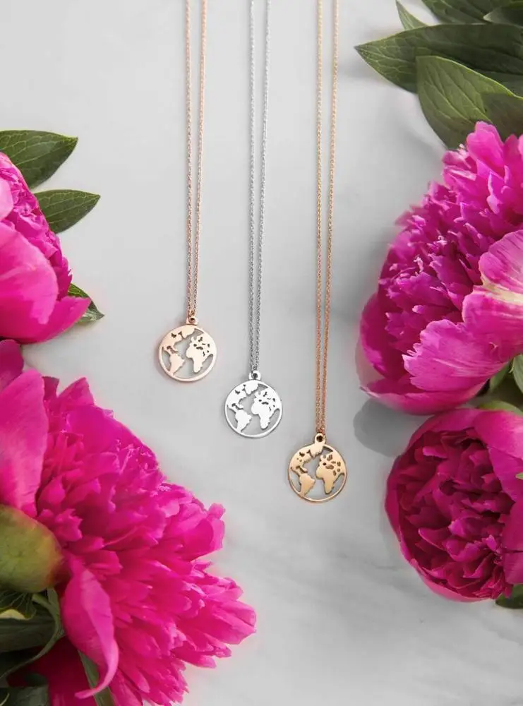 YK 316L Stainless Steel Hot Jewelry Charms Wholesale Products New Trending World Map Necklace Pendant