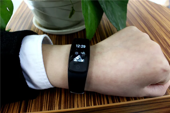 
Newest ID107 Plus Heart Rate Monitor Smart Activity Tracker 