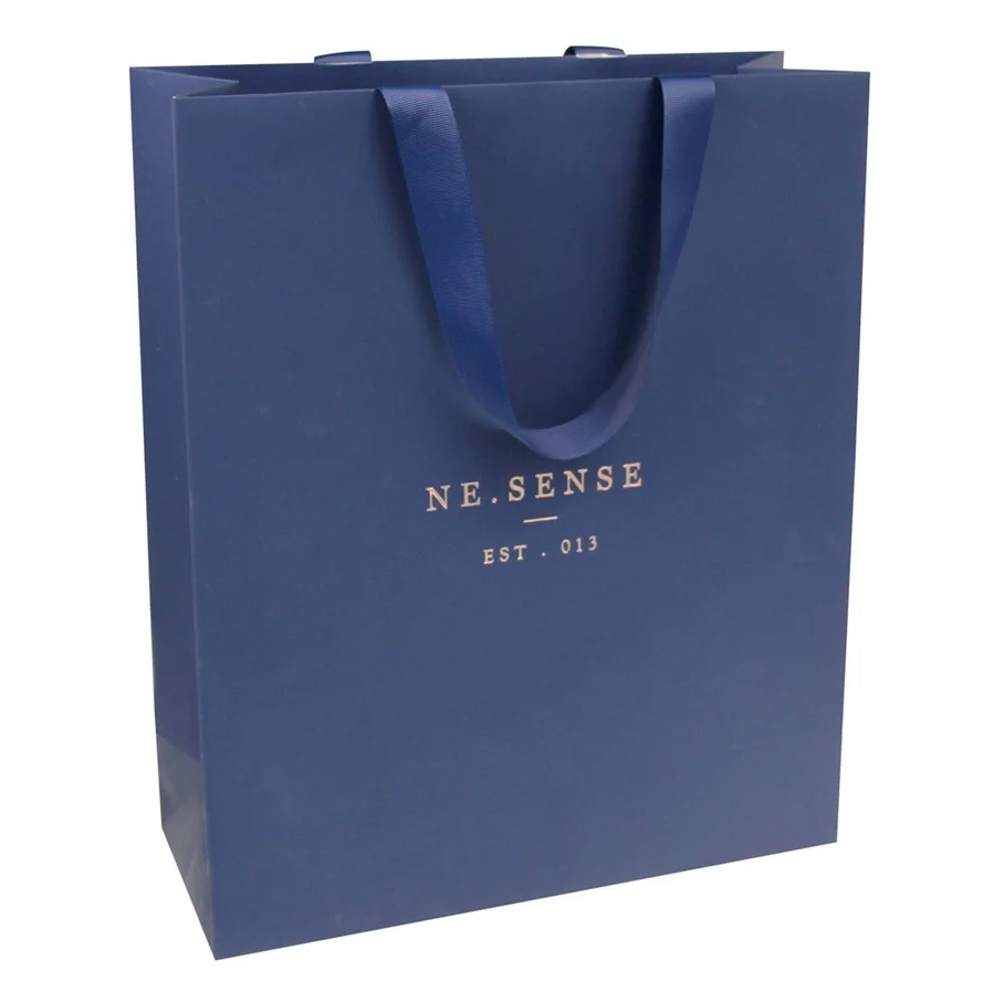 China Papierverpackung Emballage En Papier Papier Verpackung 2019 Wholesale 250 Gsm Retail Package Paper Bags With Logo