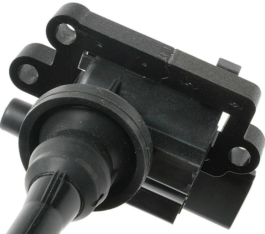 ignition coil spark coil OEM:MD362903 for Mitsubishi lancer three stitches, horse racing 1.3