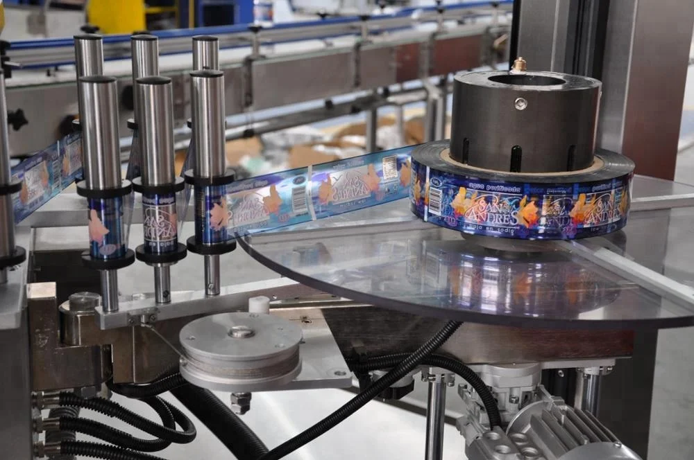 BOPP hot melt glue labeling machine with the capacity of 10,000bph