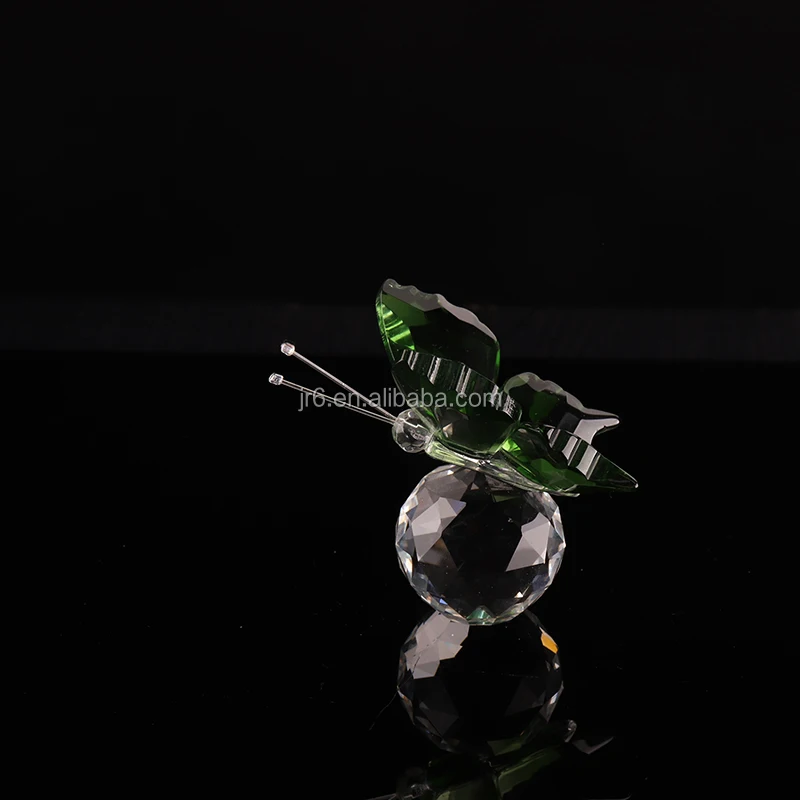 Wholesale Colorful Crystal Glass Butterfly Figurines for Wedding Favors and Home Ornaments