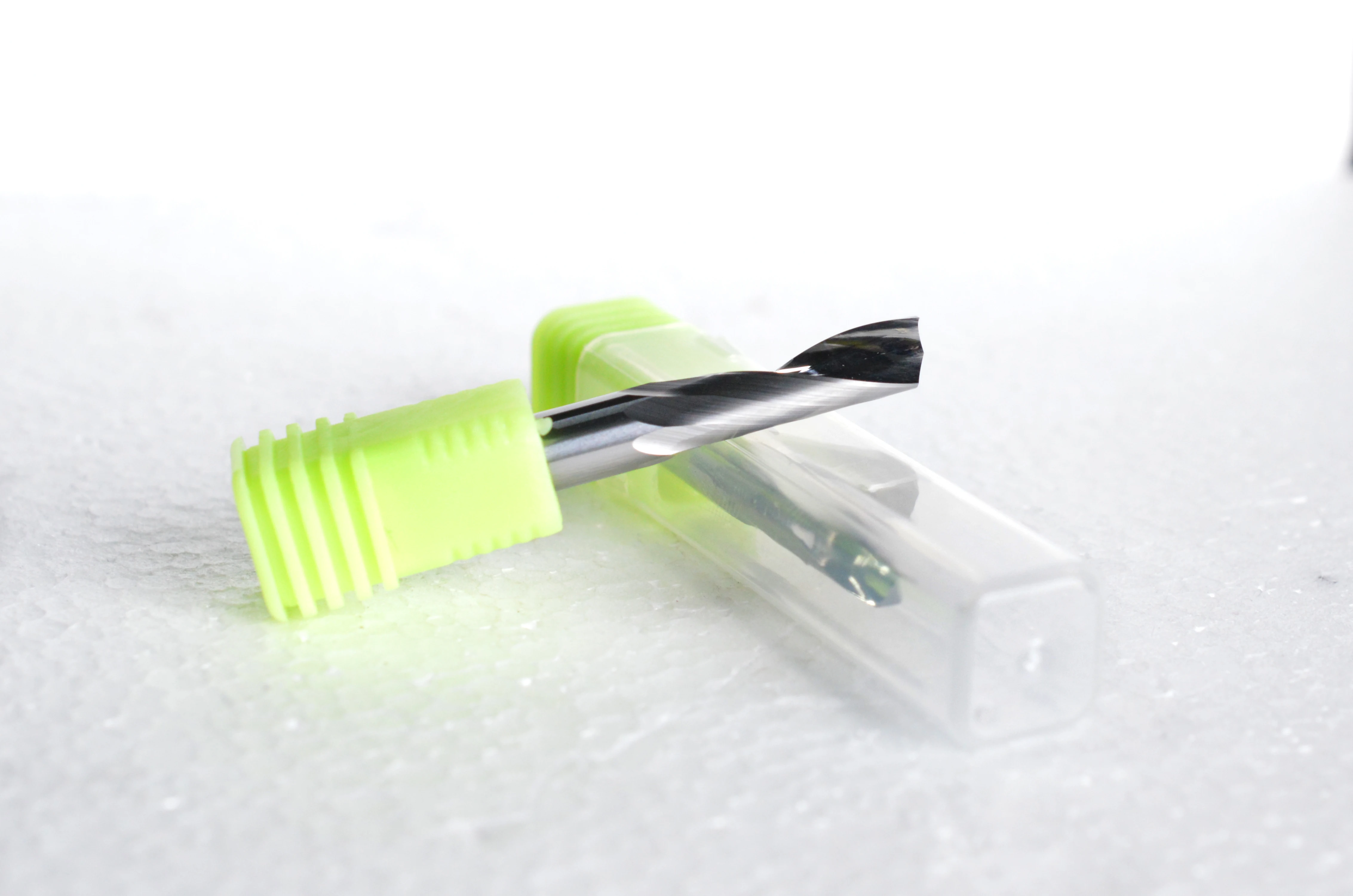 
4 6mm Factory supplier 1 Flute Tungsten carbide end mill for aluminum metal milling cutter bits 