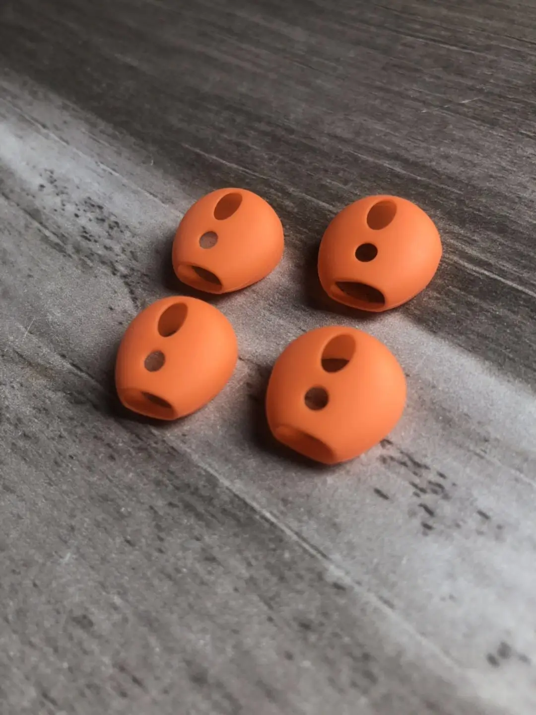 For Airpod super think ear tips Hot Sale super thin Silicone Earbuds ear tips Ear Hooks Cover Case for Airpod