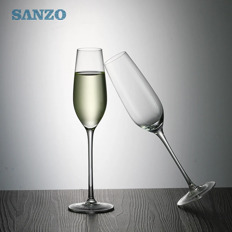 Wholesale  Crystal Champagne Glasses Unique Flutes Glass