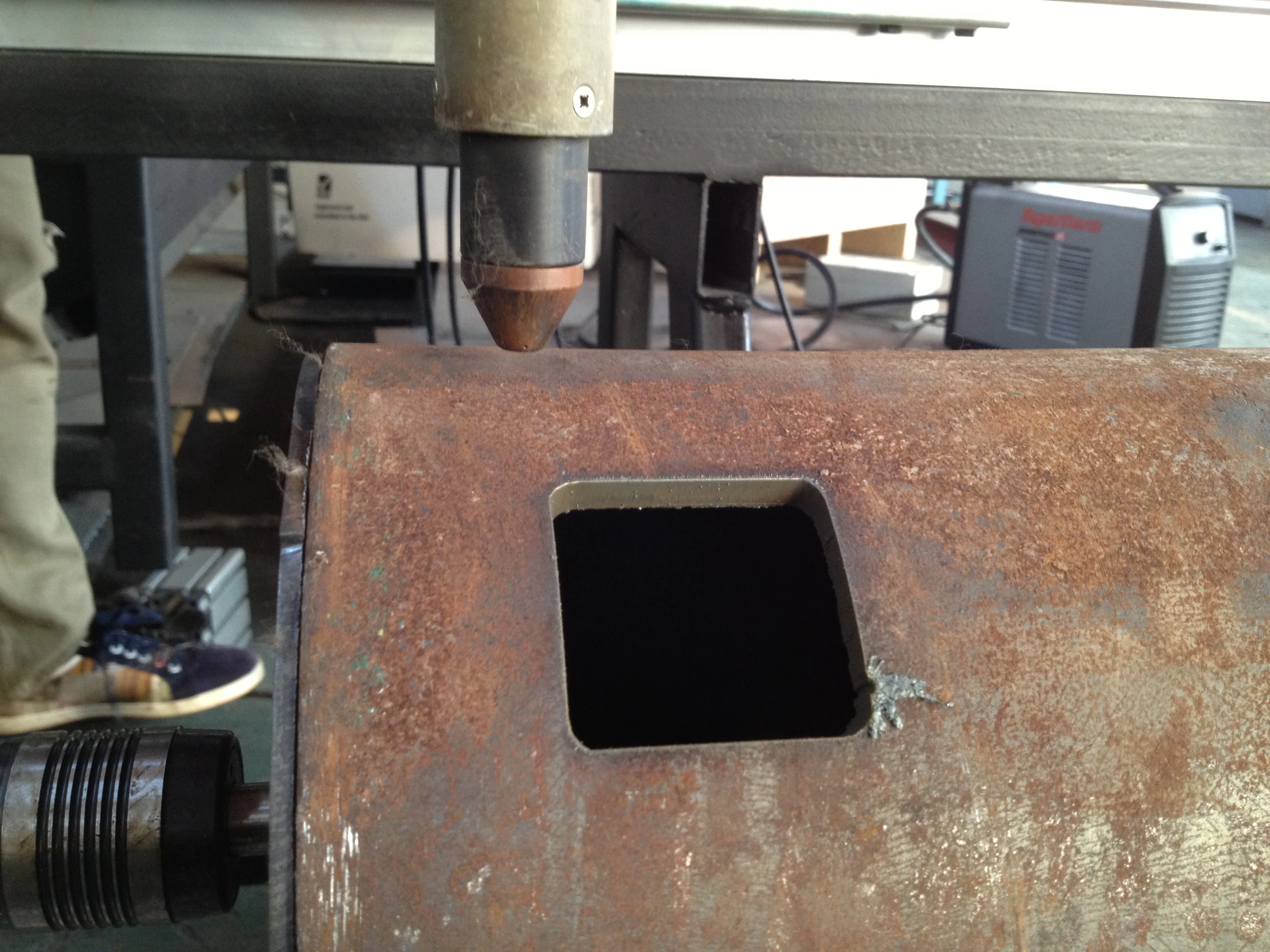 CNC Plasma Pipe Cutter 2 Axis automatic pipe cutting machine