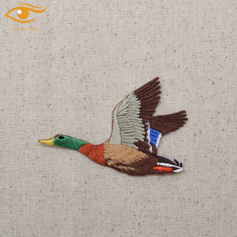 Newest Design ECO Friendly Iron On Horse Embroidery Patch Garment Patches