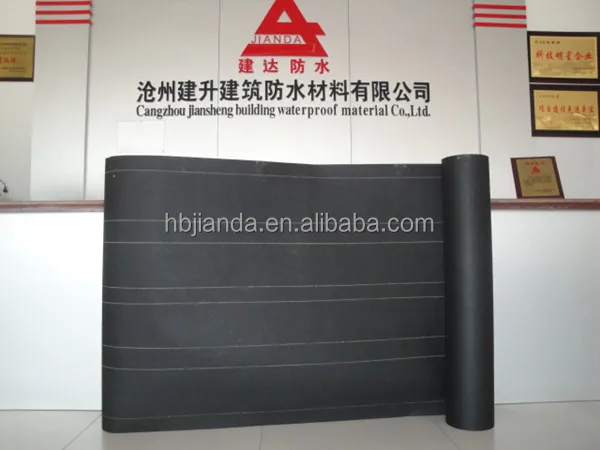 Construction bitumen impregnated waterproof asphalt tar paper price under roof tiles