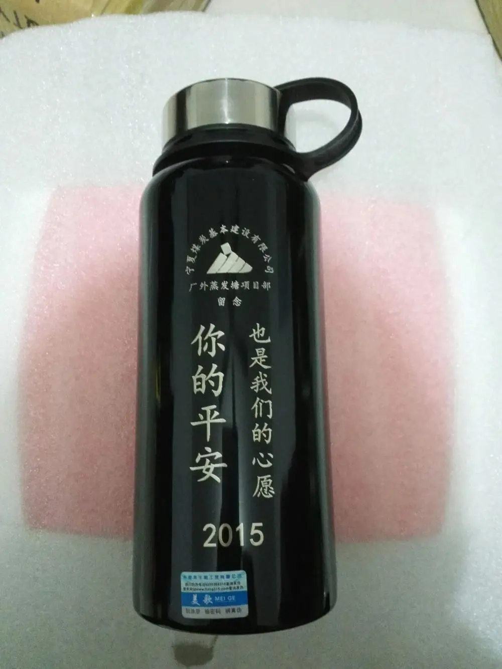 20W 30W  Raycus Fiber Laser Marking Machine ,Metal marking machine phone case marking Auto parts marking