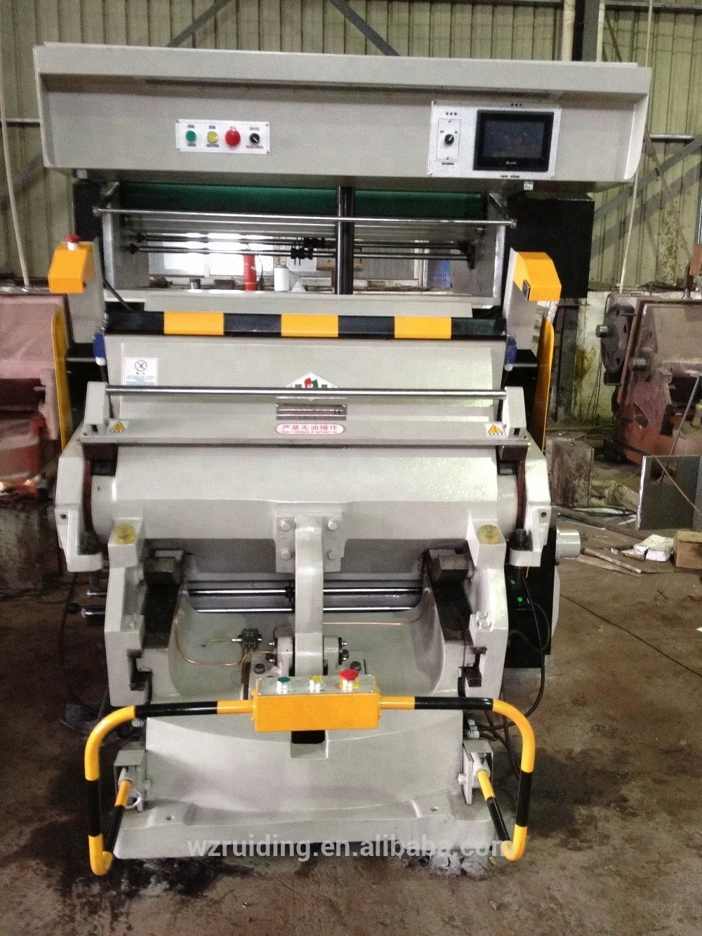 Машина для штамповки и фольги 930x660