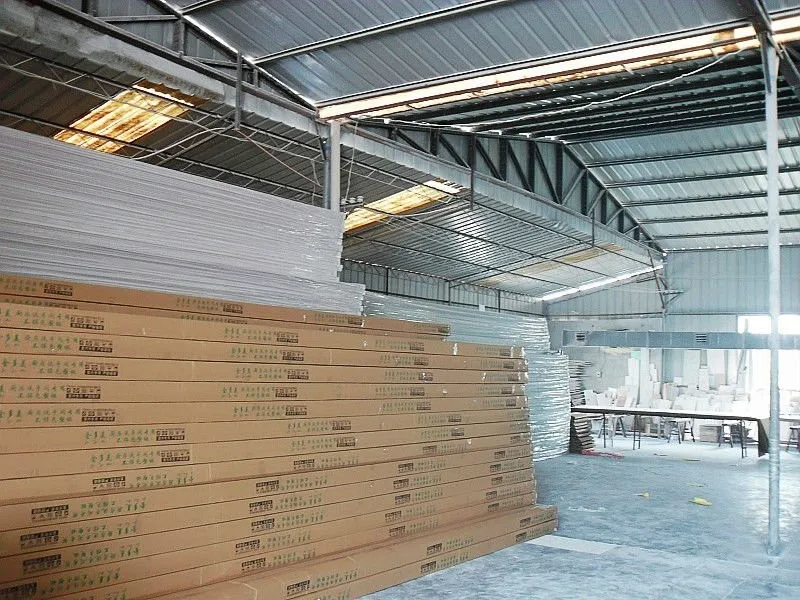 PVC bathroom tiles for wall covering/ plastic wall tiles