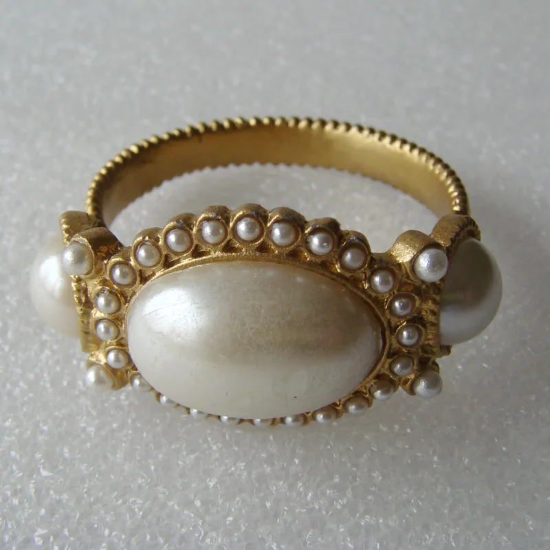 Vintage Gold With White Pearls Jeweled Metal Napkin Ring