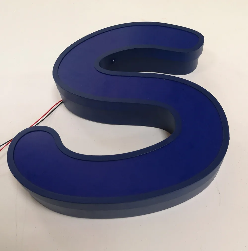 Изготовленный На Заказ виниловый безрежущий канал с буквой 3d led 3 м спереди
