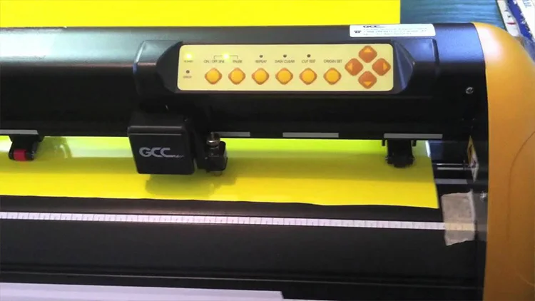 Vinyl Cutter Cutting Plotter with Contour Cut Optical Tracking GCC Expert II EX II-24LX EX II-52LX