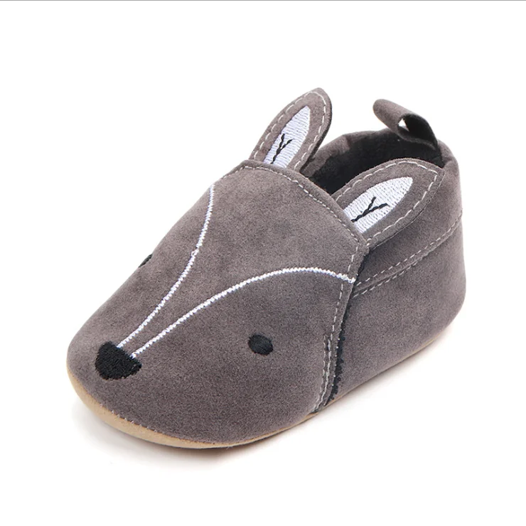 
Cartoon baby without slipper and slipper 