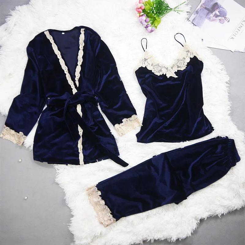 
Wholesale Custom Velvet Solid Color 3Pcs Pajamas Women Pajamas 