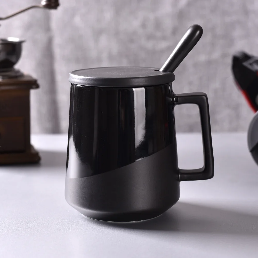 
Office Large Capacity Black Ceramic Cup with Lid Spoon Cups and Mugs 