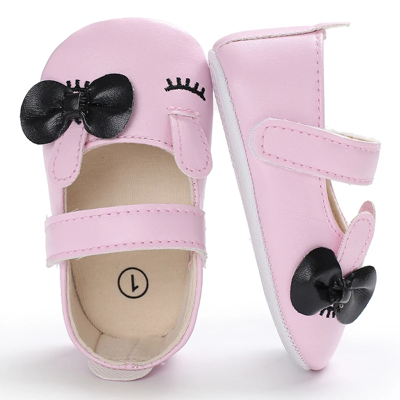 2023 Alibaba wholesale hot new soft baby shoes with different colors baby girls Prewalker shoes
