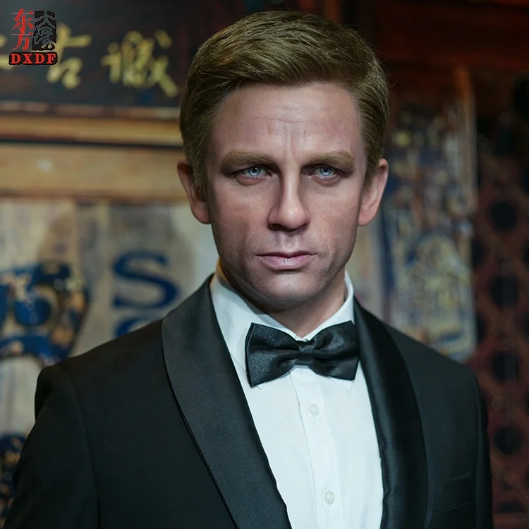 Lifesize Realistic 007 Movie Character Wax Sculpture Resin Figurine for Resin Art Collection
