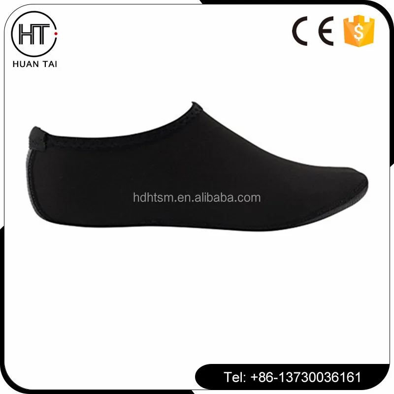 Wholesale Comfortable Aqua Water Shoes Beach Yoga Fitness Running Swimming Multi-Sport Shoes