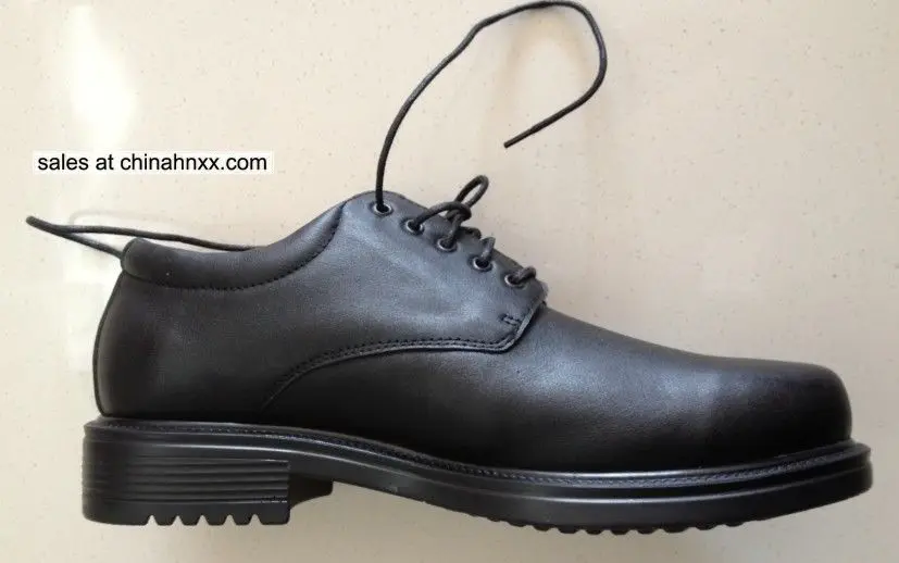 Военный офицер обуви