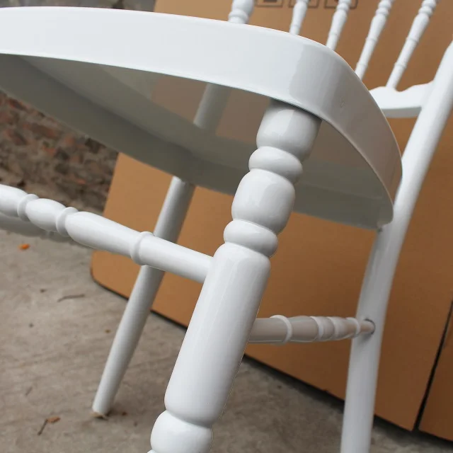 Wholesale Modern Stacking Event Napoleon Chair Popular White Wedding Chiavari Chair Made of Metal and Iron for Banquets