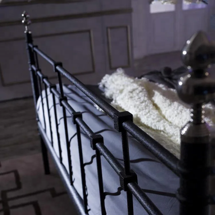 Европейские антикварные простой Последние двойной металлической кровати