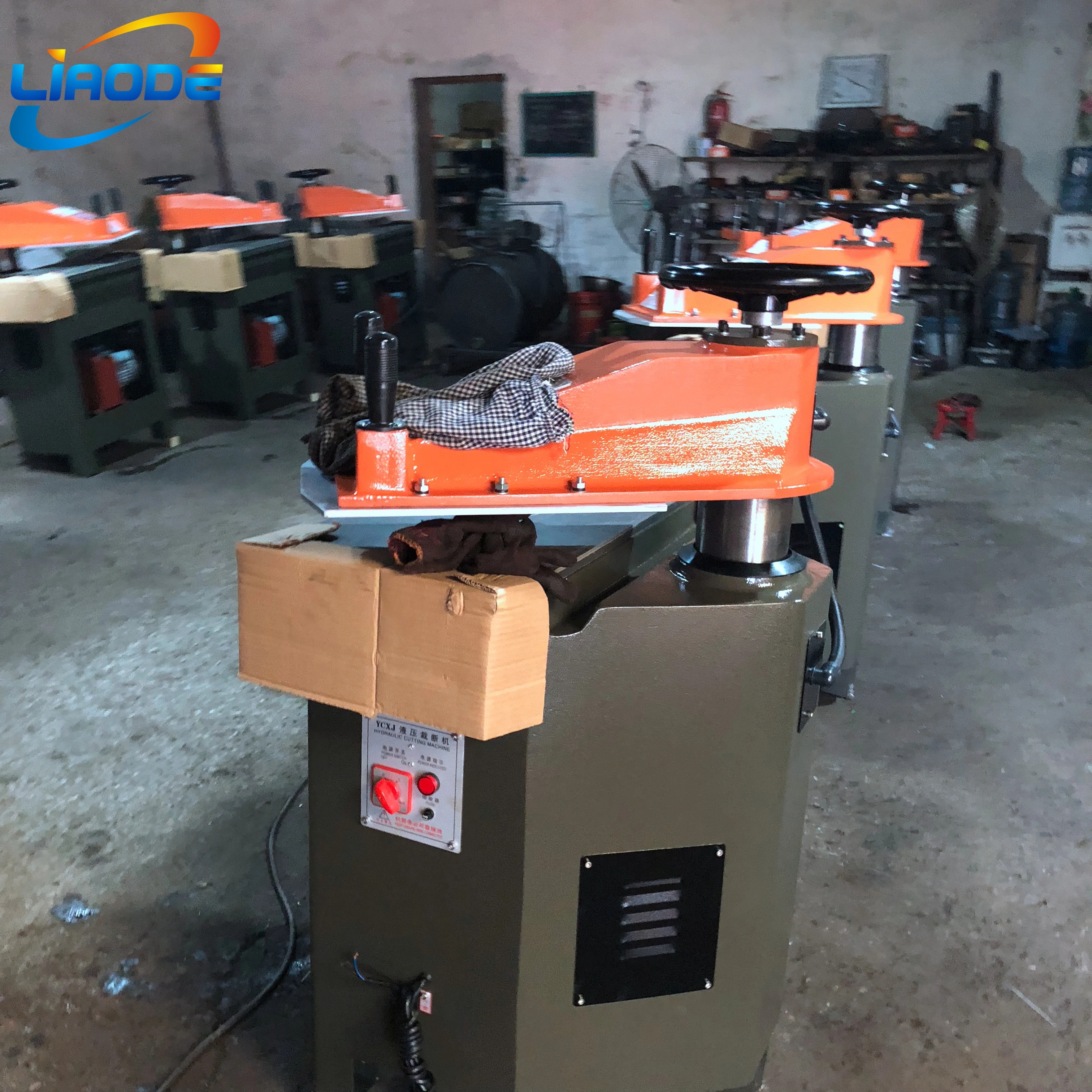 Leather & Fabric Press Die Hydraulic Cutting machine