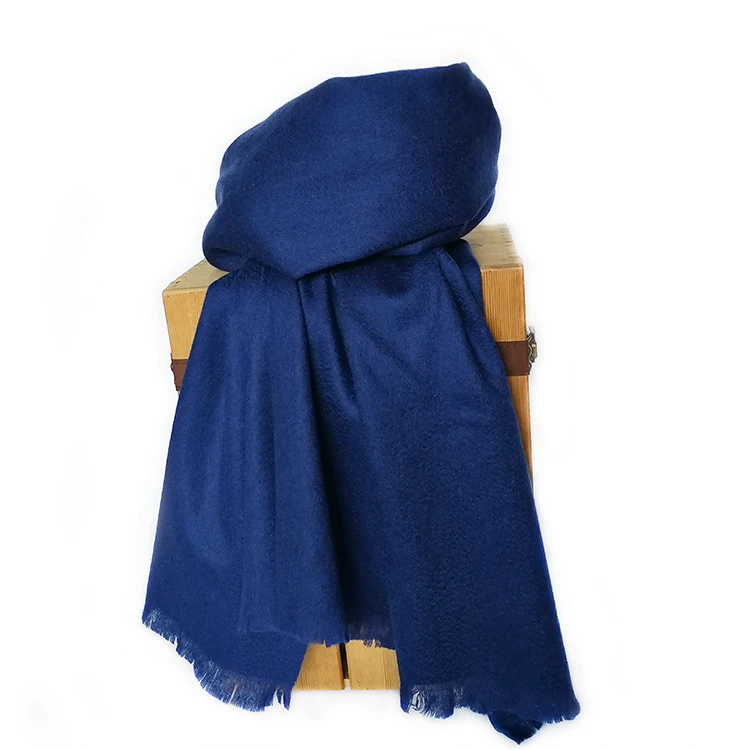 
High-end Business Gift Custom Logo Winter Thin Mongolian Cashmere Scarf 