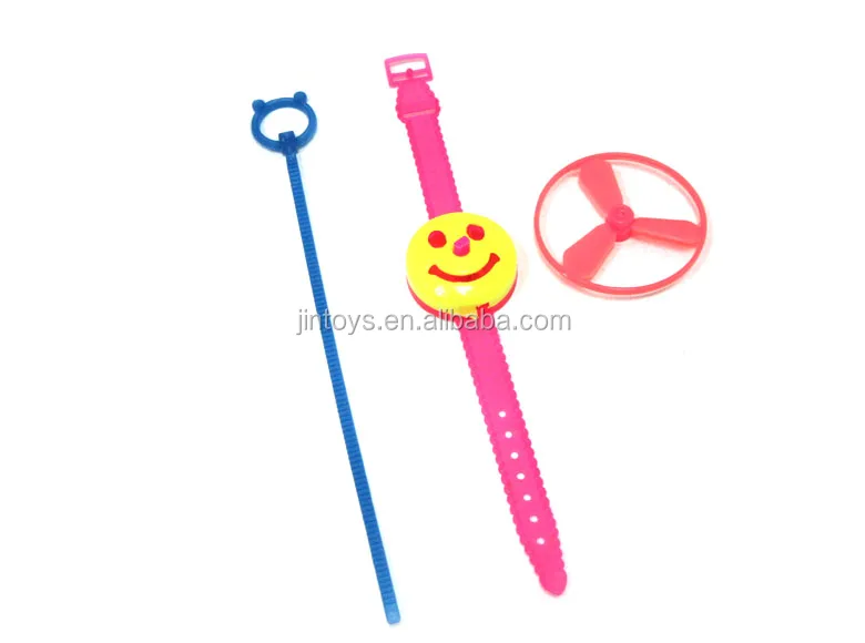Very cheap price plastic toy flying disk watch price below 0.05 toys