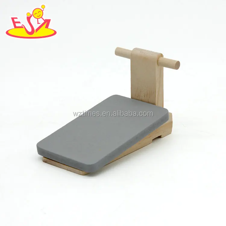 New design miniature furniture wooden dollhouse accessories for dolls W06B033