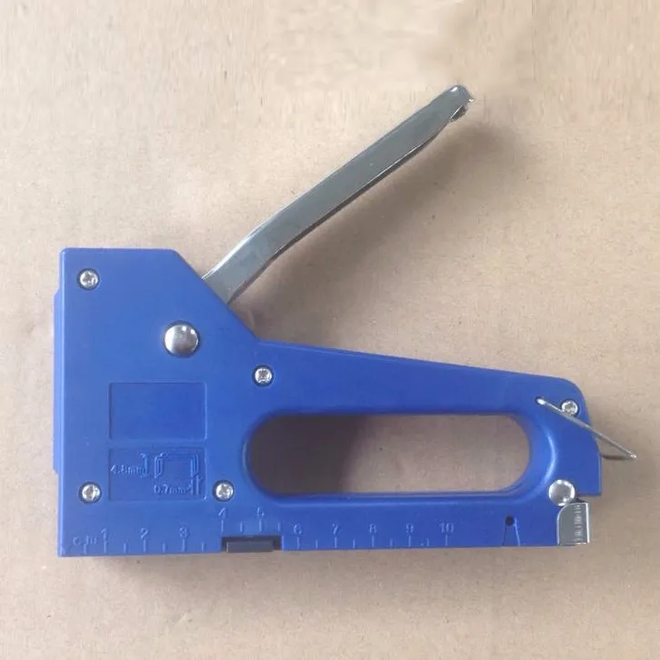 Cartoon Mini Wood Stapler Book Sewer Stitcher