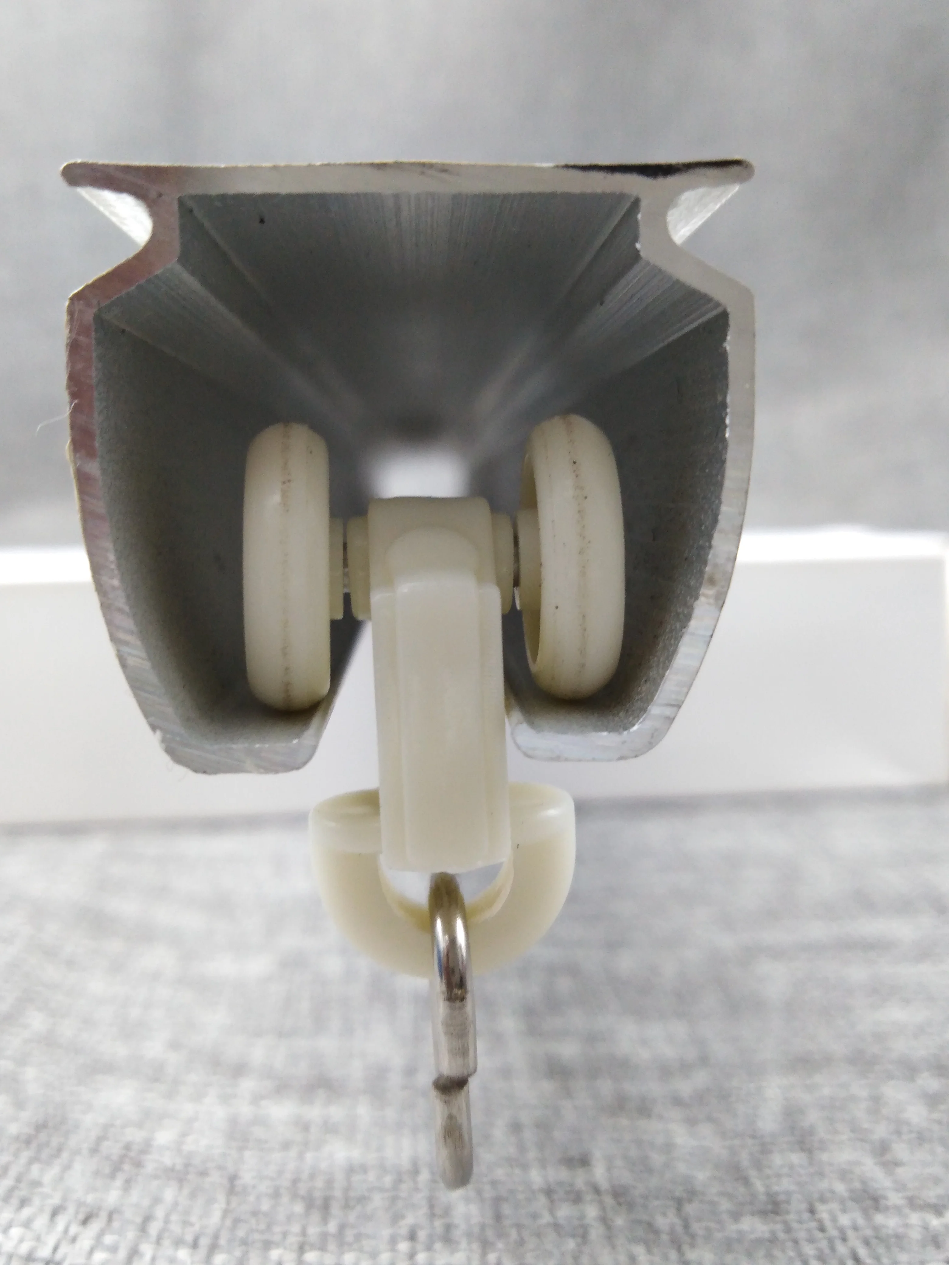 Good quality aluminium ivory color single curtain track, double curtain rail, curtain track rail for hotel design