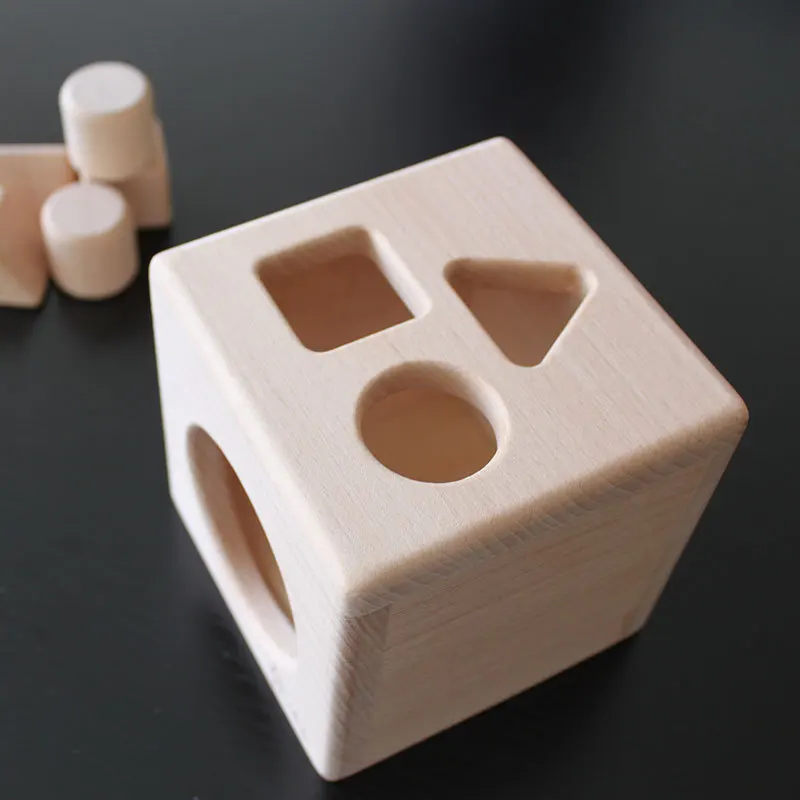 good quality beech Wood Shape Sorting Cube with wood box Box Educational Toy for Toddlers & Young Children