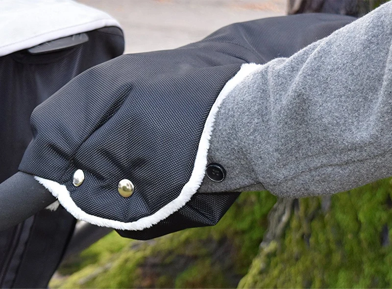 
Plush Winter Warm Waterproof Anti-freeze Hand Muff for Baby Stroller 