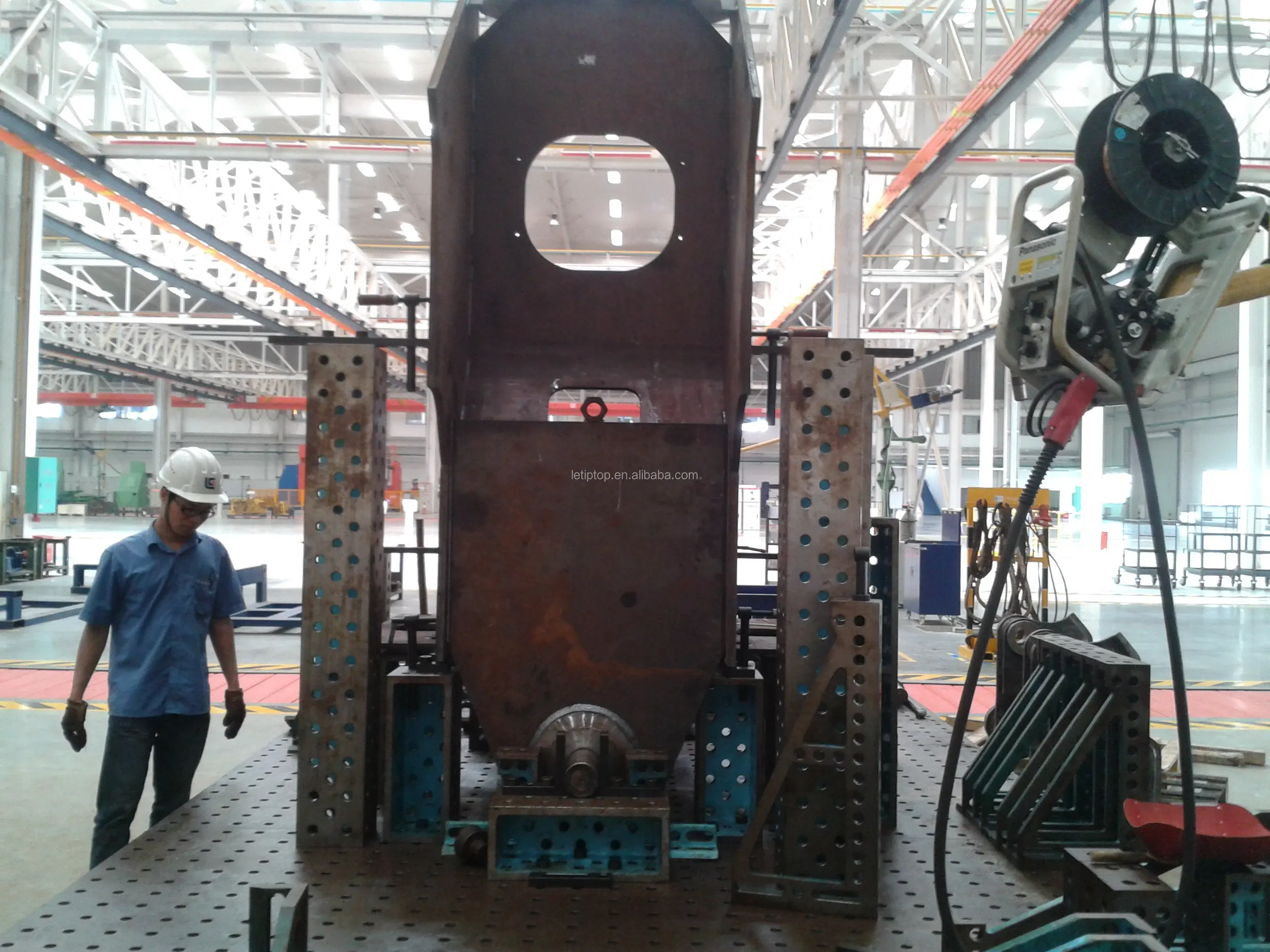 Factory Direct Soldering Robot 3D Welding Table With Jigs & Fixtures