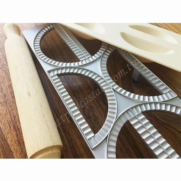 Eco-Friendly Manual Homemade Mold Pierogi Stamp Dumpling Maker