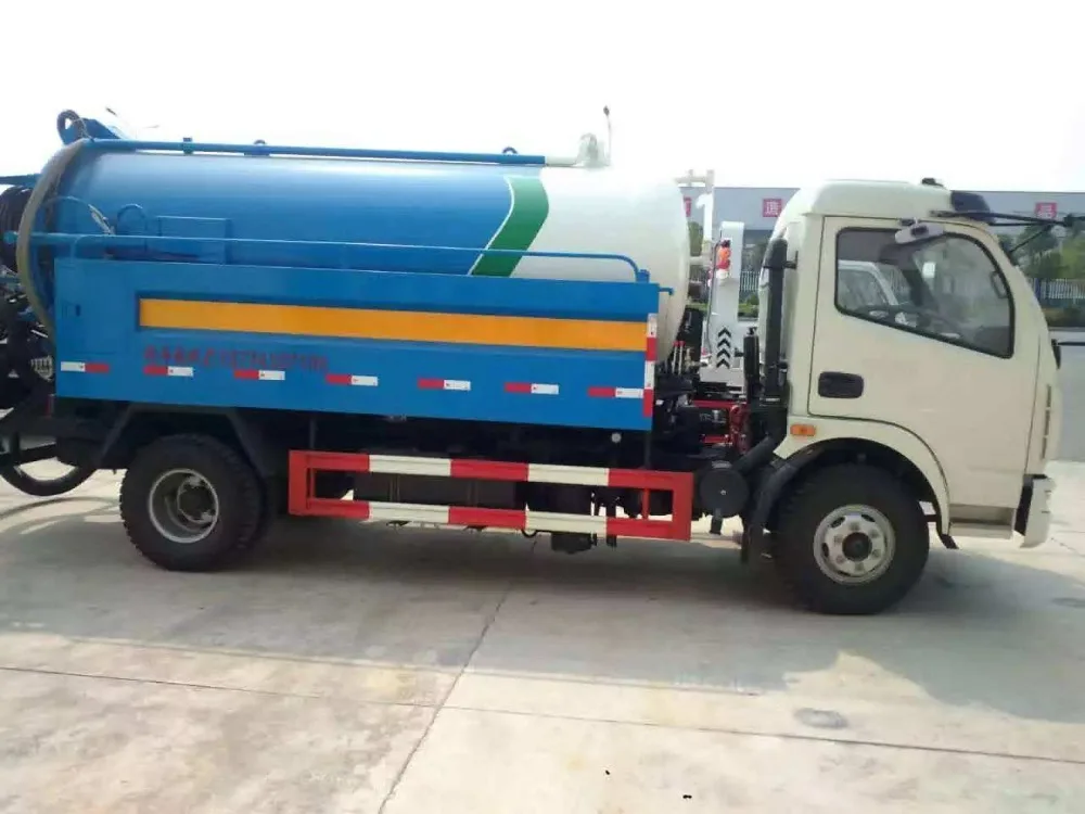 Dongfeng vacuum sewage suction combined jetting sewer cleaning sucking trucks