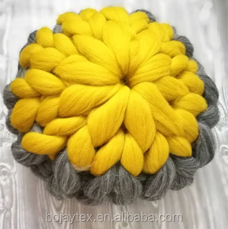 
15-23 Micron 100% Australia Merino Wool Roving Top Super Chunky Giant Thick Wool Yarn for Blankets 
