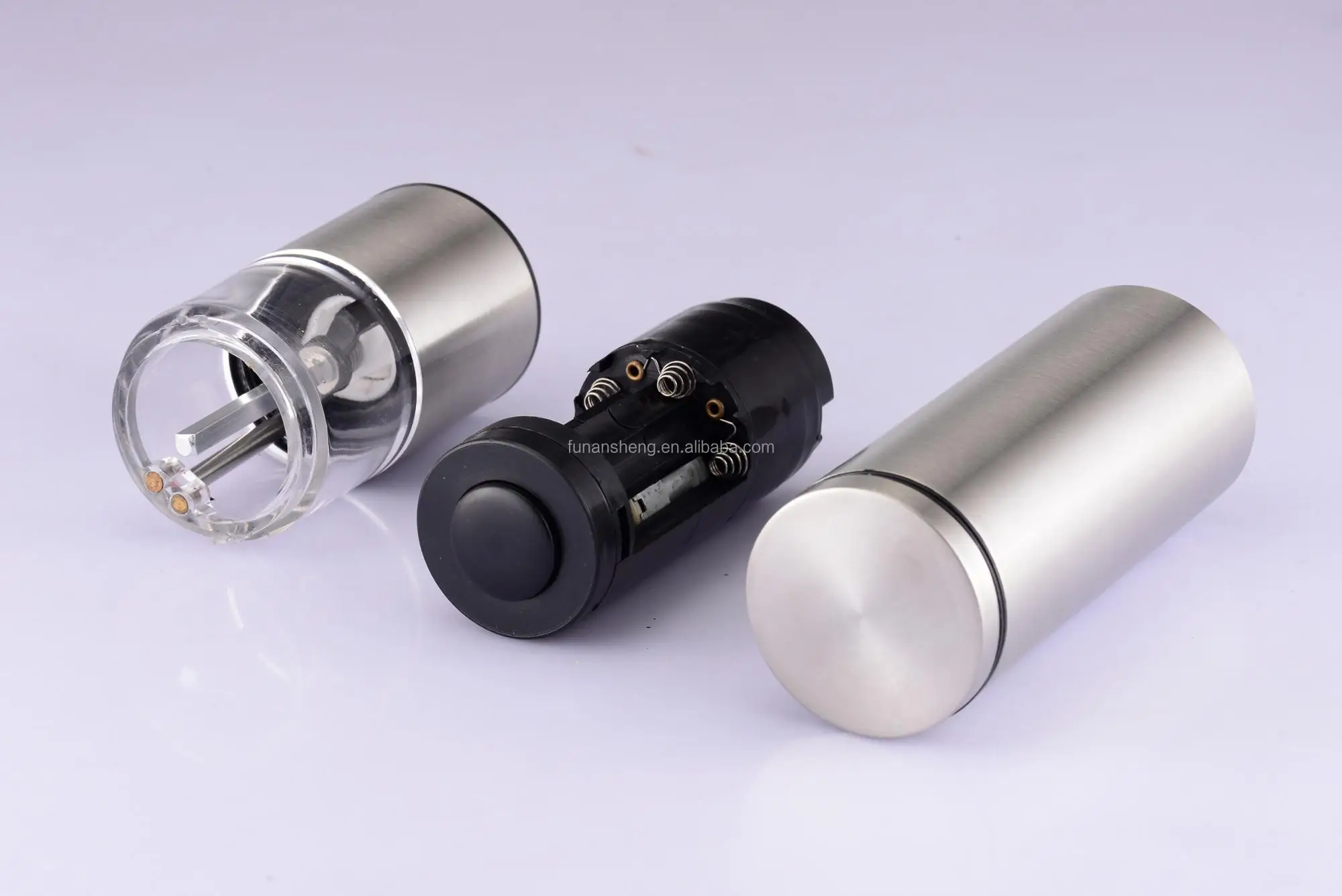 Stainless Steel Electric Salt and Pepper Grinder/Cylinder Salt and Pepper Mill/Light Function